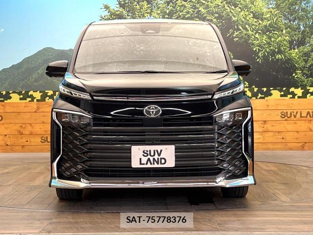 Toyota VOXY 2025-12 8873724-14
