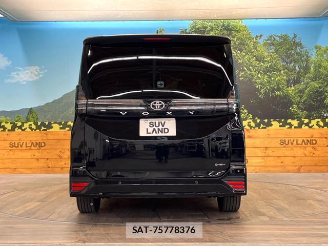 Toyota VOXY 2025-12 8873724-15