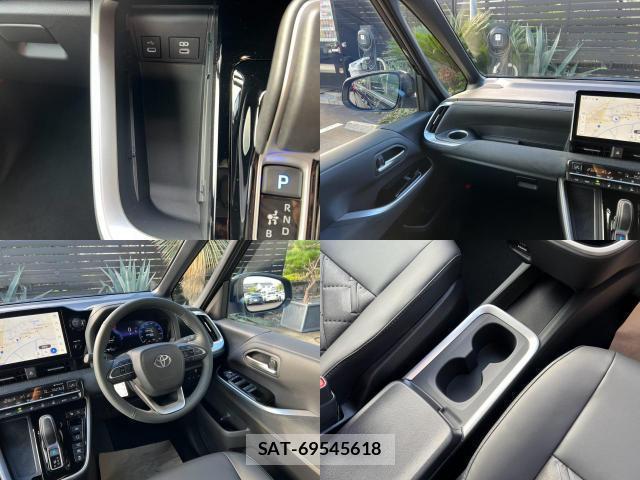 Toyota VOXY 2026-08 8873933-18
