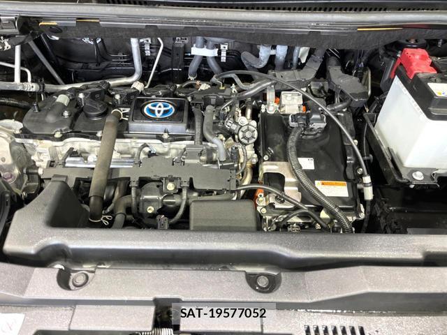 Toyota VOXY 2023-10 8873951-18