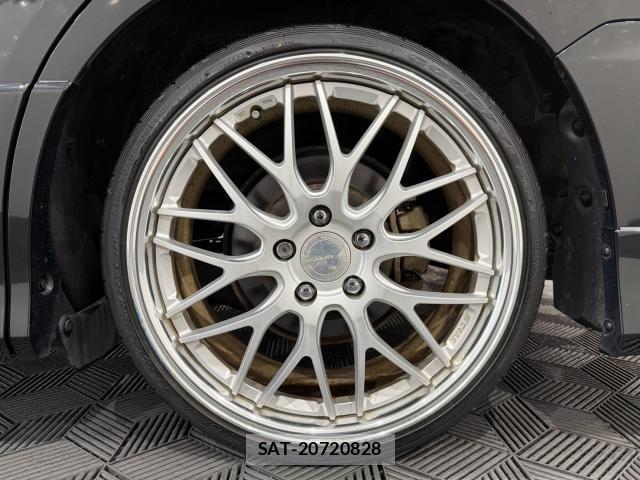 Toyota VOXY 2019-06 8874090-19