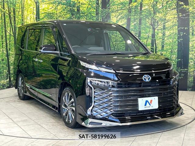 Toyota VOXY 2024-08 8874120-16