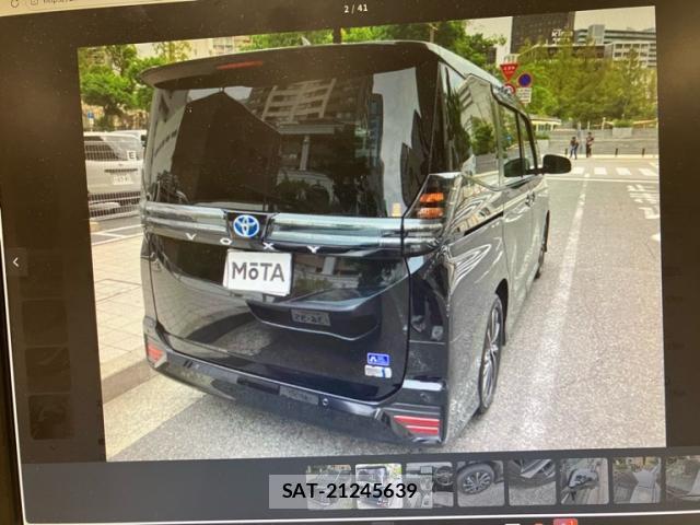 Toyota VOXY 2022-12 8874126-1
