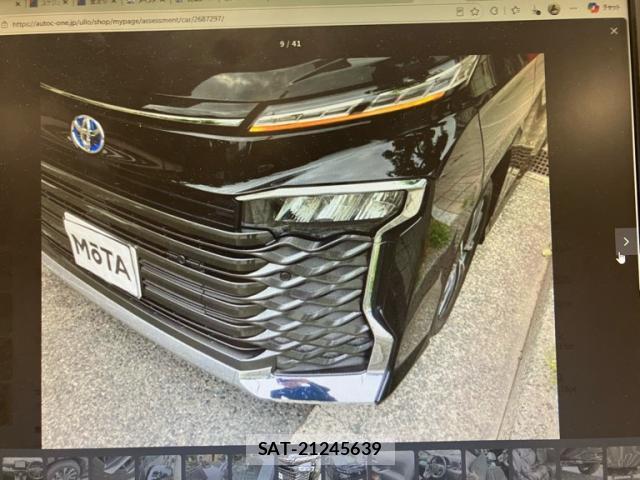 Toyota VOXY 2022-12 8874126-2