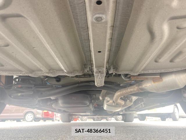 Toyota VOXY 2023-10 8874130-19