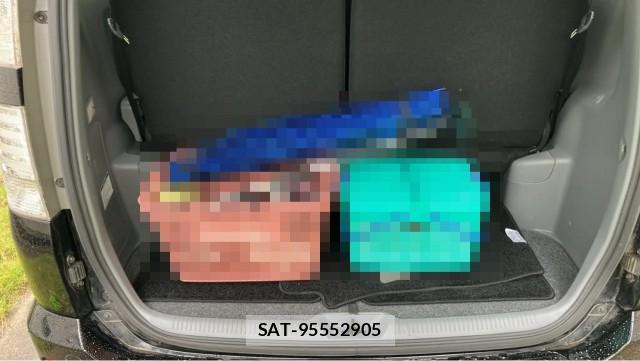 Toyota VOXY 2005-12 8874438-17