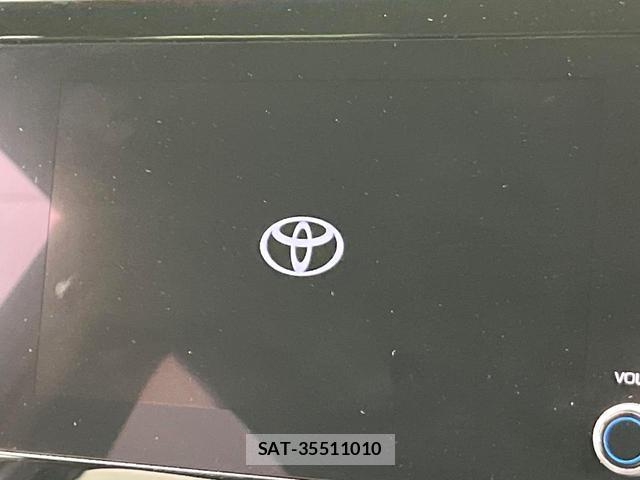 Toyota VOXY 2024-08 8874615-2