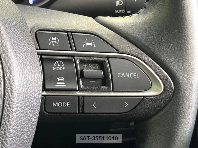Toyota VOXY 2024-08 8874615-4