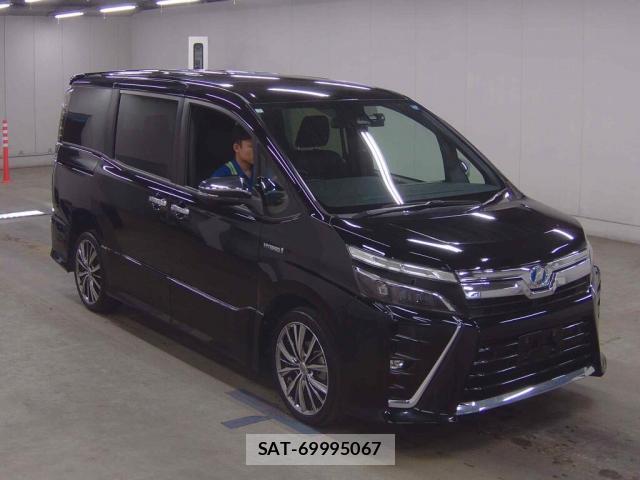 Toyota VOXY 2019-02 8874757-0