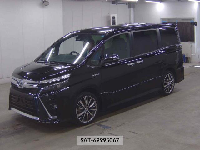 Toyota VOXY 2019-02 8874757-3