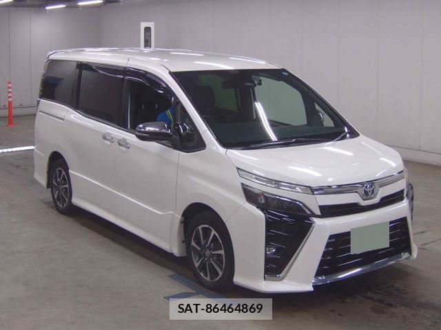 Toyota VOXY 2021-03 8874771-0