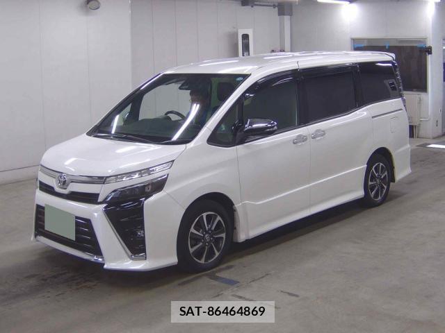 Toyota VOXY 2021-03 8874771-3