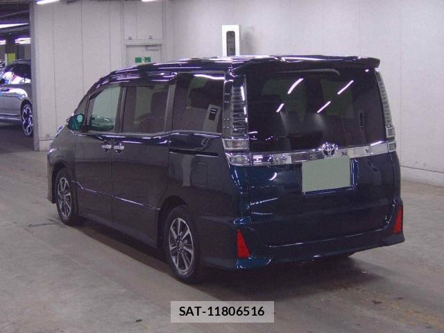 Toyota VOXY 2020-09 8874805-1