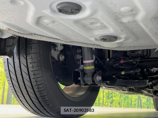 Toyota VOXY 2025-11 8874841-19