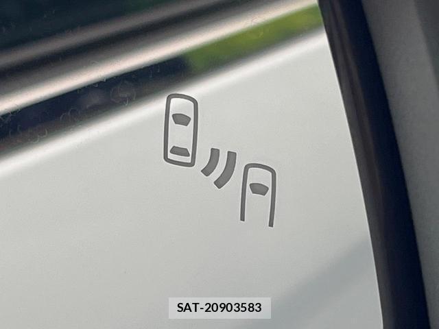 Toyota VOXY 2025-11 8874841-5