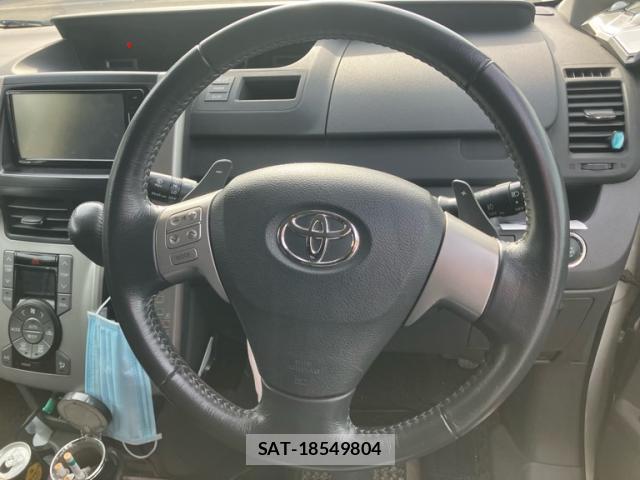 Toyota VOXY 2009-07 8874948-9
