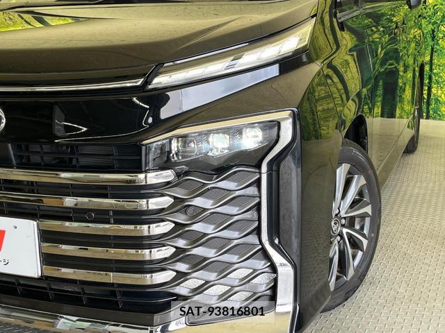 Toyota VOXY 2024-12 8875631-12