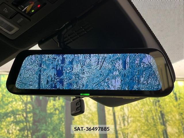 Toyota VOXY 2023-09 8875632-5