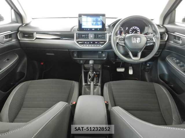 Honda WR-V 2025-01 8874359-2