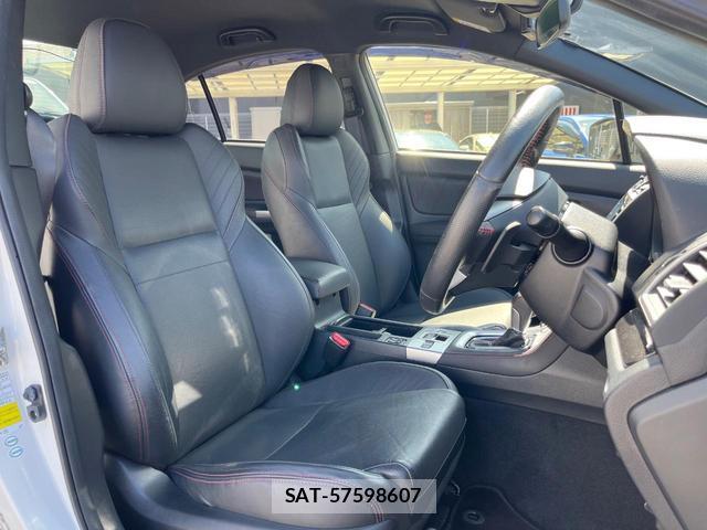 Subaru WRX S4 2015-03 8873921-9