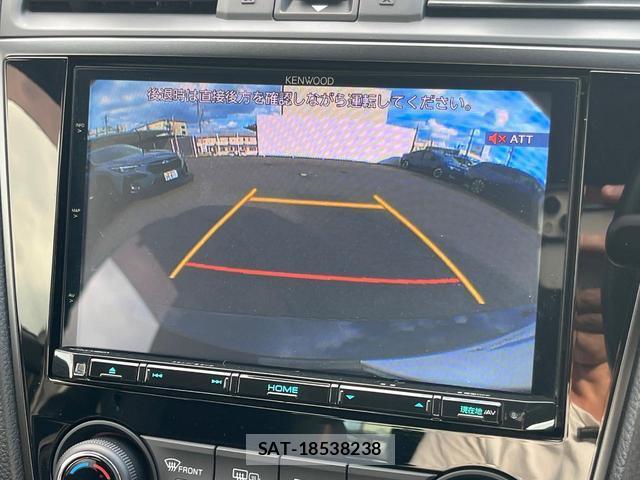 Subaru WRX S4 2018-03 8873923-4