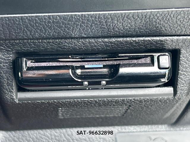 Subaru WRX STI 2018-10 8873191-10