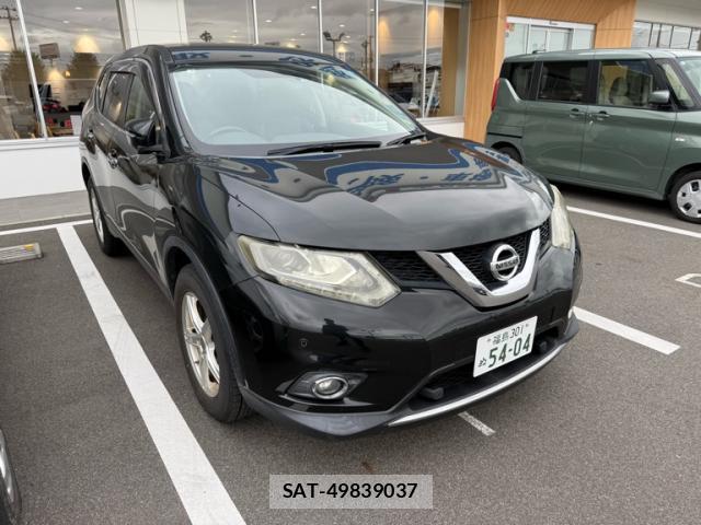 Nissan X-TRAIL 2015-11 8872676-2