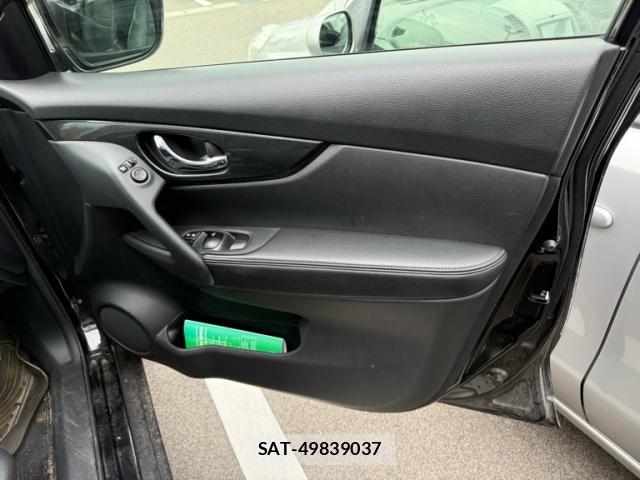 Nissan X-TRAIL 2015-11 8872676-5