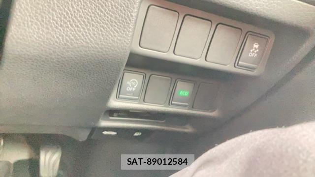 Nissan X-TRAIL 2013-12 8873299-4