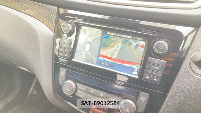 Nissan X-TRAIL 2013-12 8873299-7