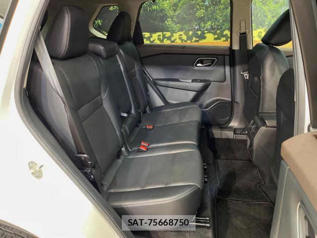 Nissan X-TRAIL 2023-11 8873338-9