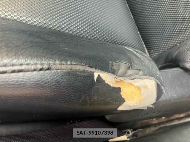 Nissan X-TRAIL 2011-01 8873363-10
