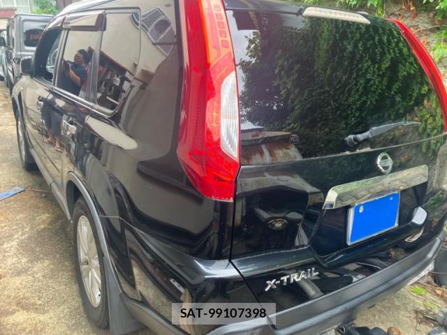 Nissan X-TRAIL 2011-01 8873363-13