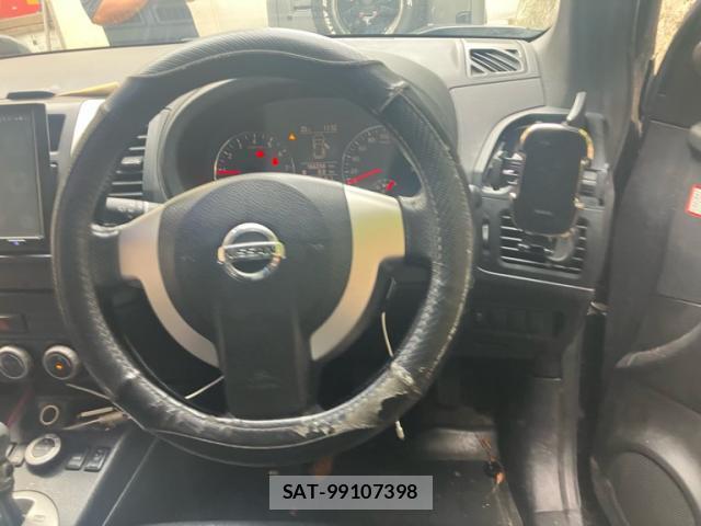 Nissan X-TRAIL 2011-01 8873363-6