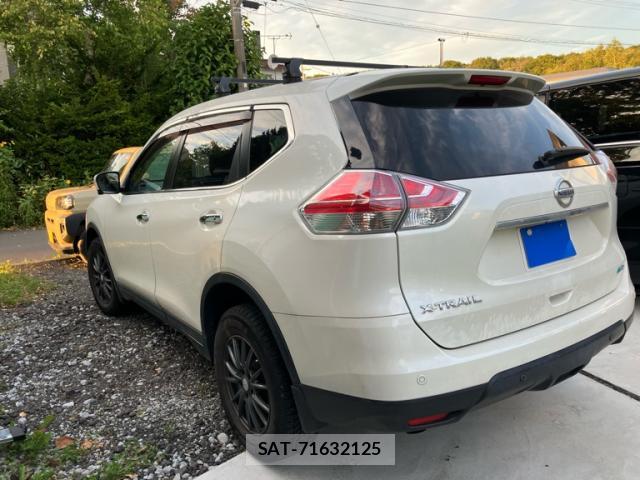 Nissan X-TRAIL 2014-09 8873375-4