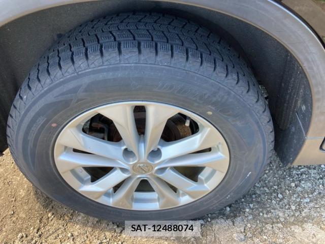 Nissan X-TRAIL 2014-03 8873557-7