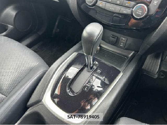 Nissan X-TRAIL 2014-03 8873751-5