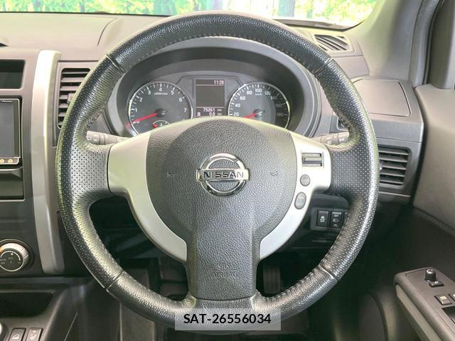 Nissan X-TRAIL 2013-05 8874013-10