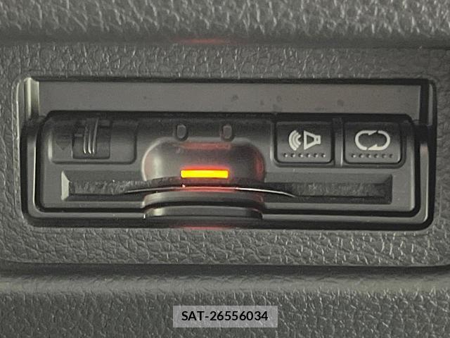 Nissan X-TRAIL 2013-05 8874013-6