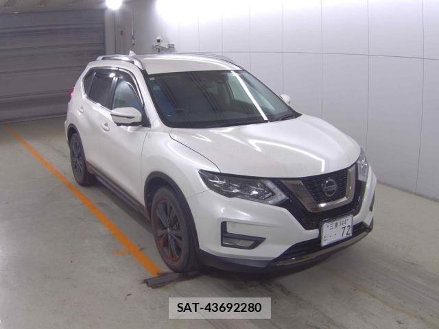 Nissan X-TRAIL 2022-01 8874890-0