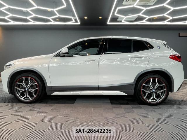 Bmw X2 2018-01 8875550-11
