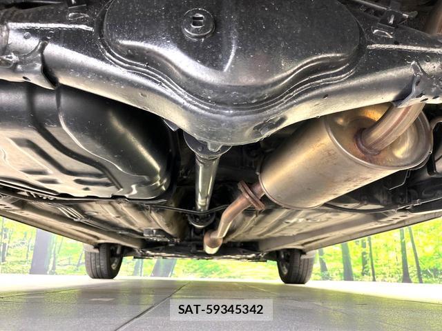 Suzuki X BEE 2018-01 8875176-19
