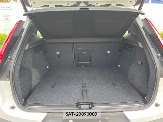 Volvo XC40 2021-04 8873907-13