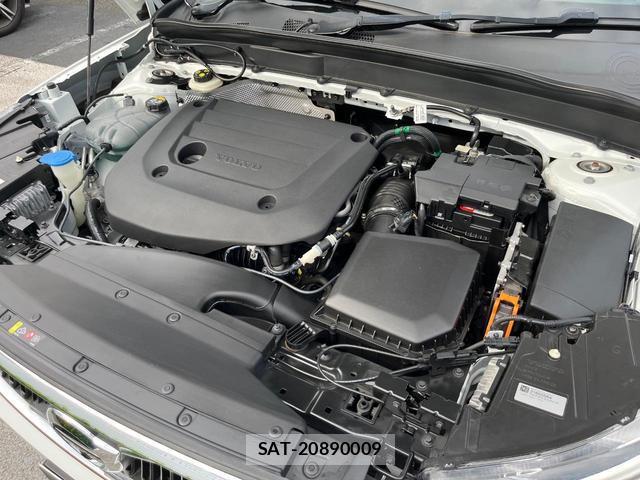 Volvo XC40 2021-04 8873907-16