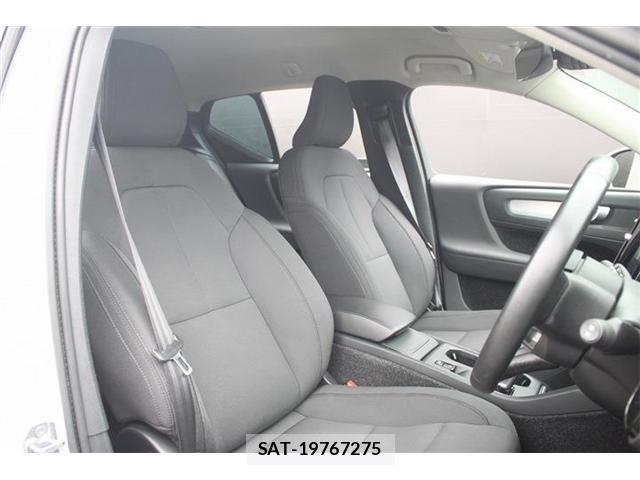 Volvo XC40 2020-10 8874574-14