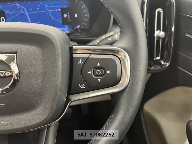 Volvo XC40 2025-09 8875043-10