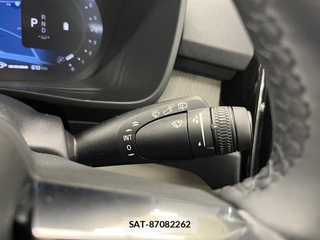 Volvo XC40 2025-09 8875043-11