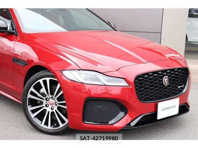Jaguar XF 2023 8872607-11
