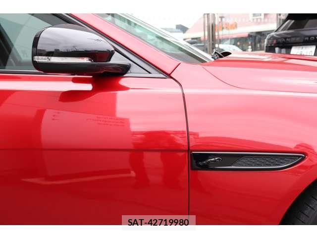 Jaguar XF 2023 8872607-14