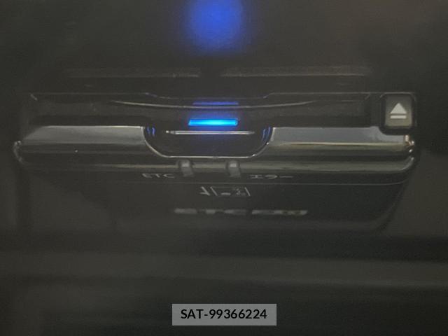 Subaru XV 2017-06 8873066-6